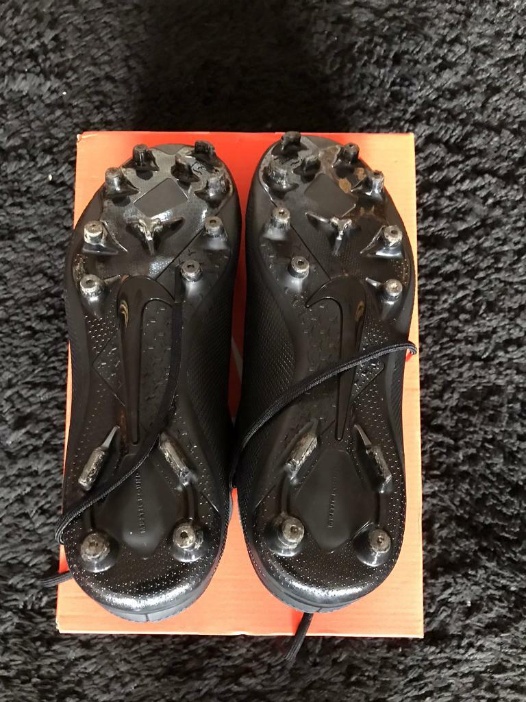 Nike Phantom Vision Elite Dynamic Fit AG PRO RunRepeat